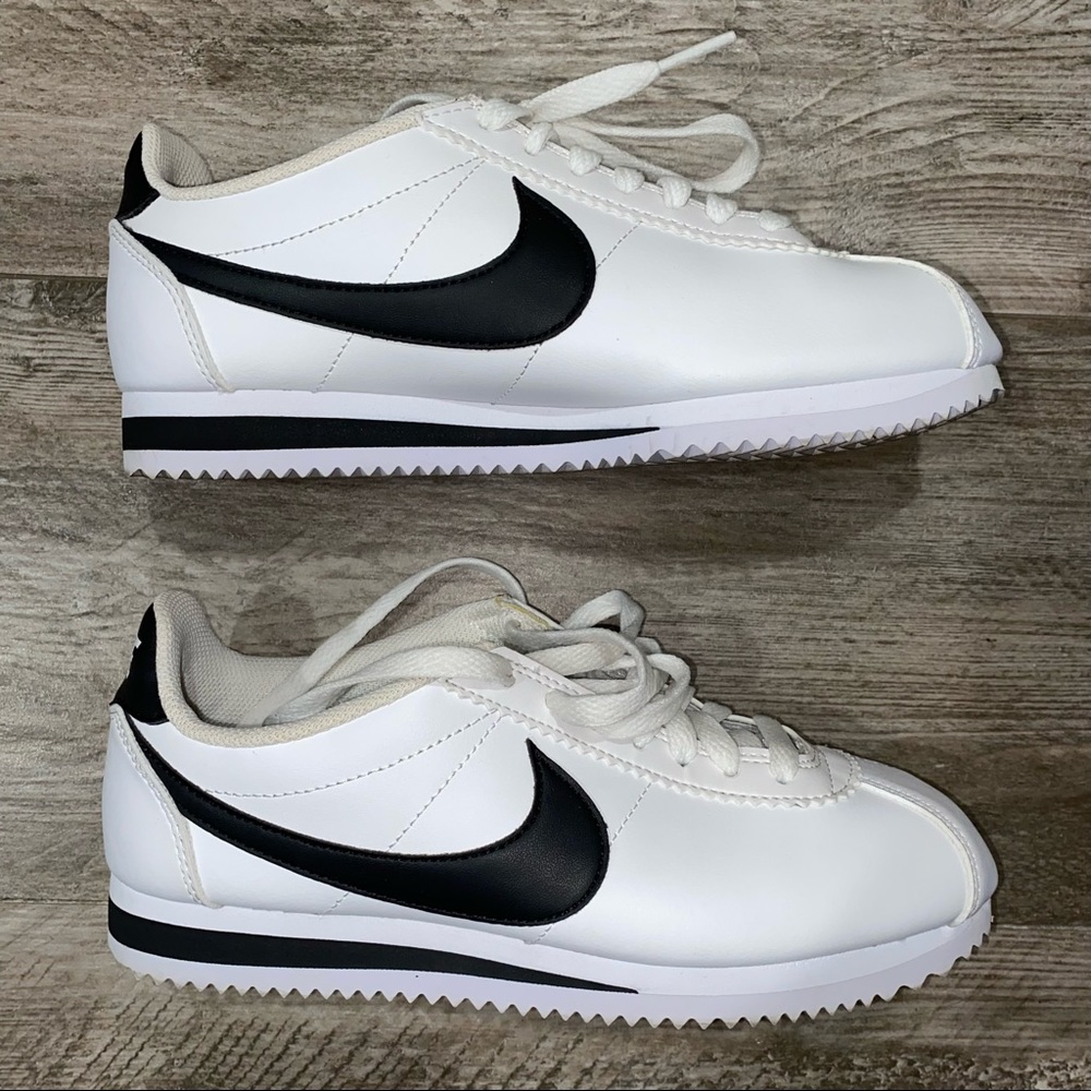 Nike Cortez Sneakers